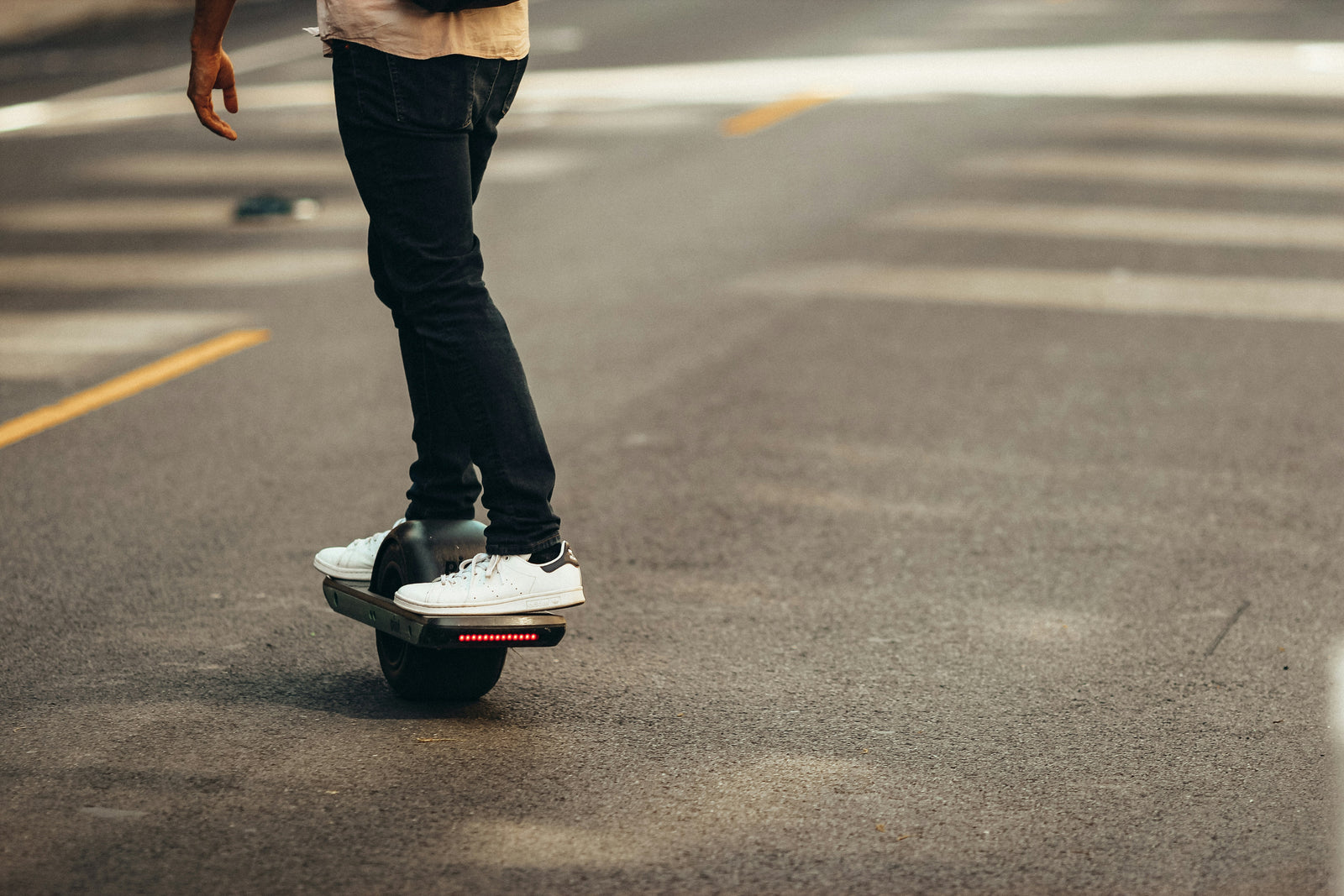 How Do Electric Skateboards Work?